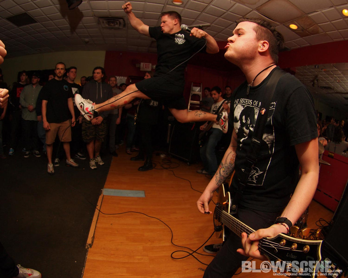 In Harms Way – Oh My God! VIDEO] Harms Way: Among the Rust – STRAIGHTEDGEWORLDWIDE