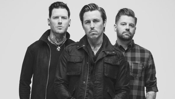 [VIDEO] Eighteen Visions release Oath